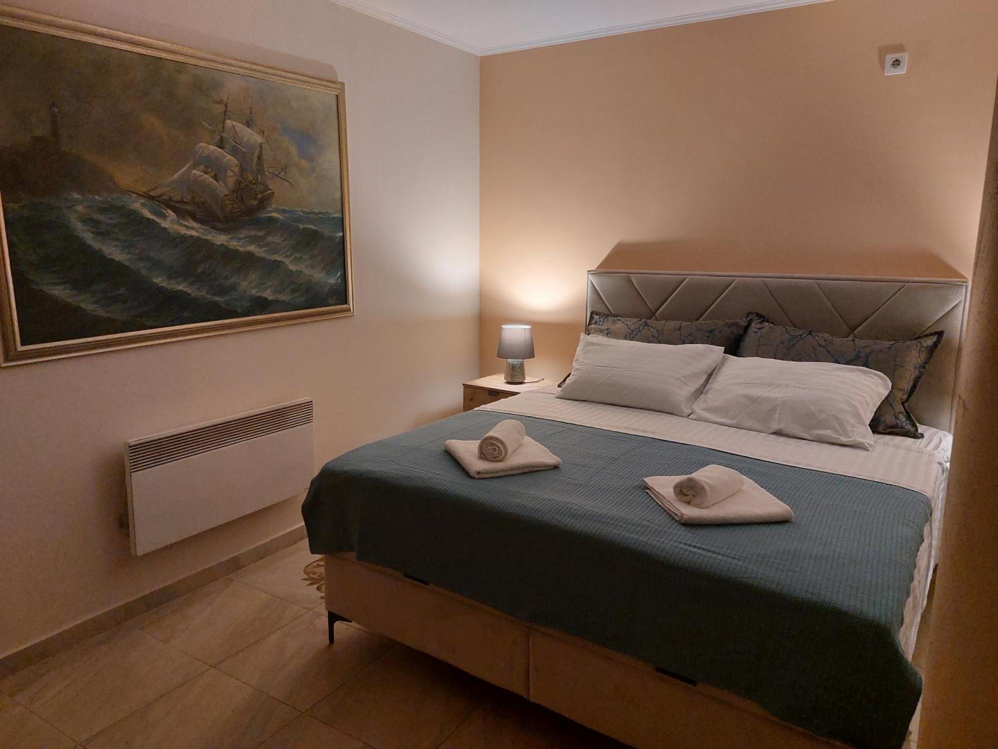 Apartman Sicilija Hotel Podgorica Bagian luar foto